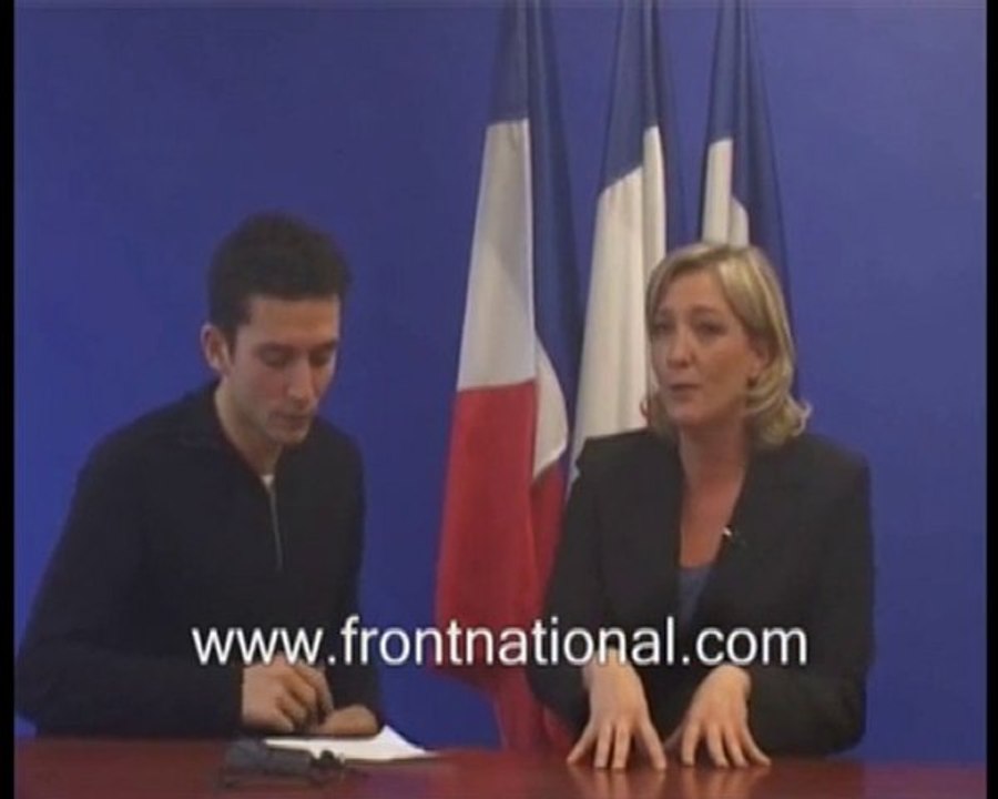 Marine Le Pen interrogée par Julien Sanchez (2/2)