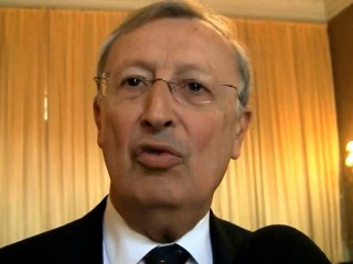 Blum a bien fait rire les syndicats avec son service minimum