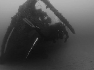 Teaser "Epaves en baie de Lorient"