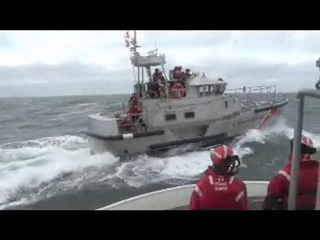 Coast Guard conducts motor lifeboat training