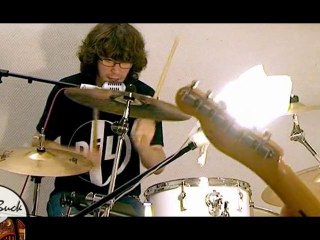 Skin A Buck - premier numero