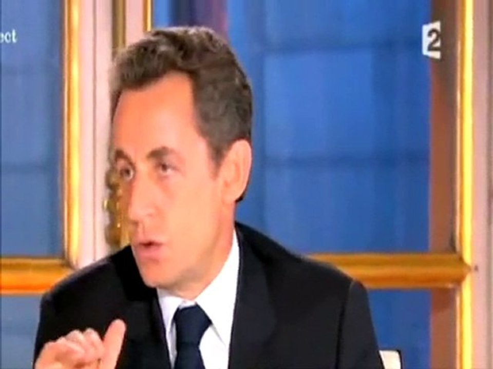 Denisot fayot face à Sarko !