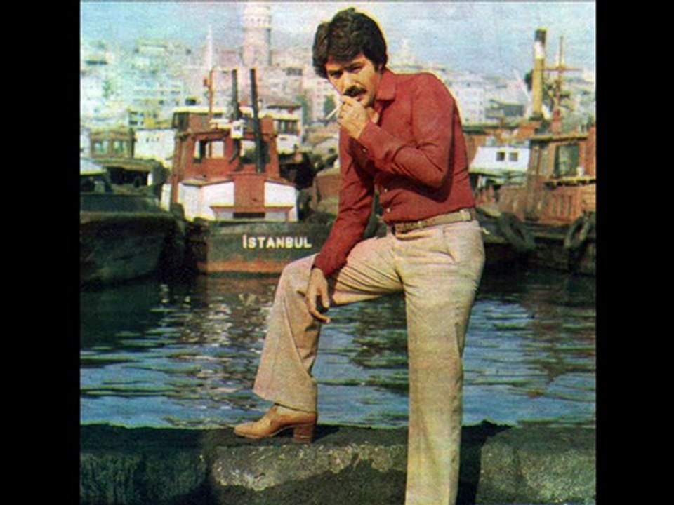 Ferdi Tayfur - Aramızda Engeller Var