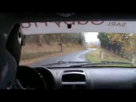ES4 cam embarque rallye du cantal 2010 prat clio ragnoti
