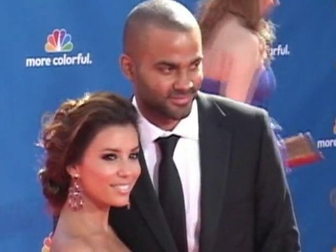 Eva Longoria officially files for divorce