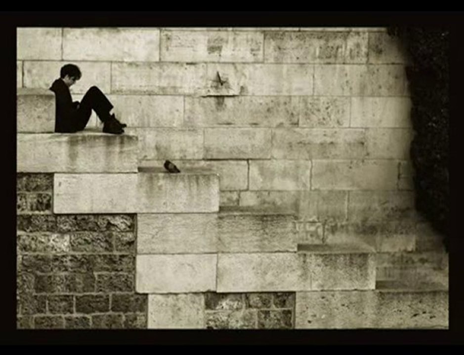 GEL HELE ILKAY AKKAYA