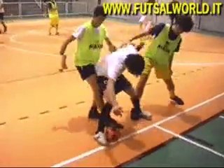 13/11/10 UNDER 21 vs JUNIORES : futsal highlights!!!!!