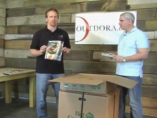 Assembling the Big Green Egg - Unpacking the Egg