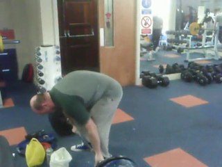 Rep 5, dead lift drop set with 200.5kg (Rest pause).