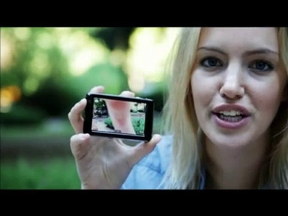 ST100 Samsung Digital Camera Unboxing