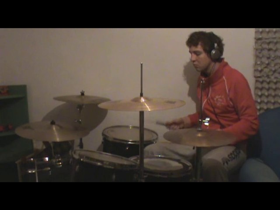 Tomorrow Untrodden - The FlashBulb (Drums invention)