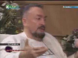 Adnan Oktar: Marksistlerle de masonlarla da görüşüyoruz