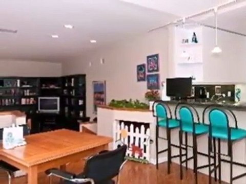 Homes for Sale - 1109 Castlewood Ln - Deerfield, IL 60015 -