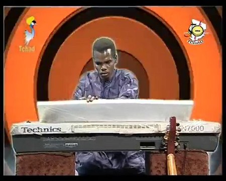 REPRISE : TCHAD MUSIQUE SUR AFRICA24 DU 18/11/2010 PAR TOL