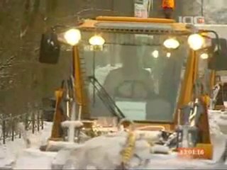San Pietroburgo si veste di bianco СПб оделся в белое