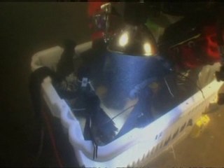 Shipwreck champagne still tastes of peach