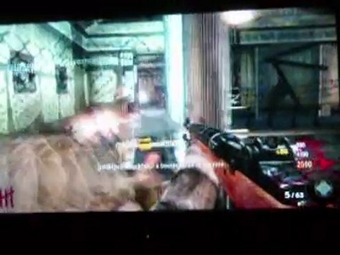 CALL OF DUTY BLACK OPS ZOMBi GAMEPLAY