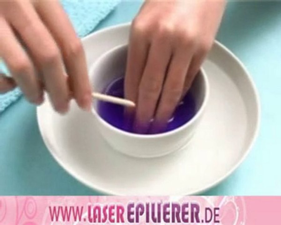 French Manicure UV Nails Maniküre Pediküre. 3/3