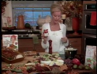 Food Star Sandra Lee Offers Holiday Ideas