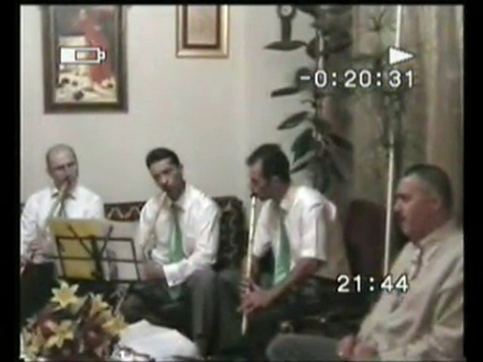 melamiler.com.Tasavvuf müziği korosu mensupları ve ilahiler