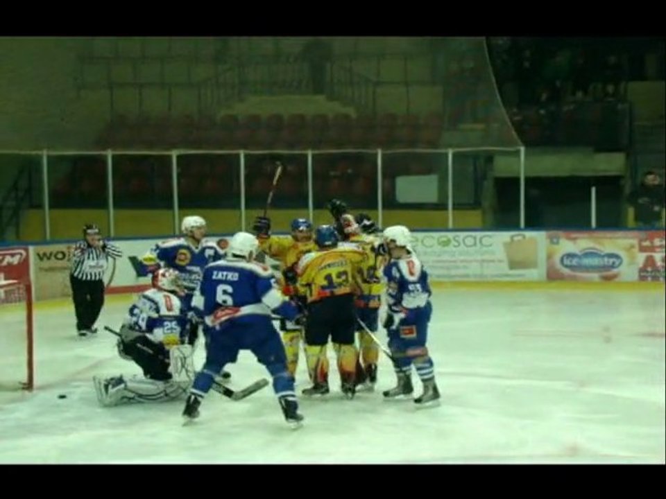 Nowy Targ. MMKS Podhale vs Aksam Unia Oświęcim