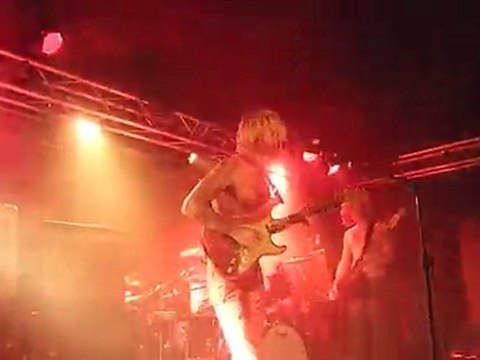 Biffy Clyro - Who's got a match @ La Boule Noire Nov 2010