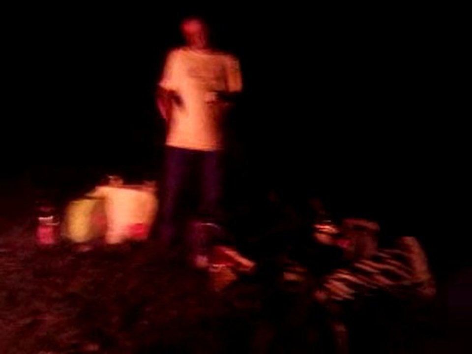 MOV033