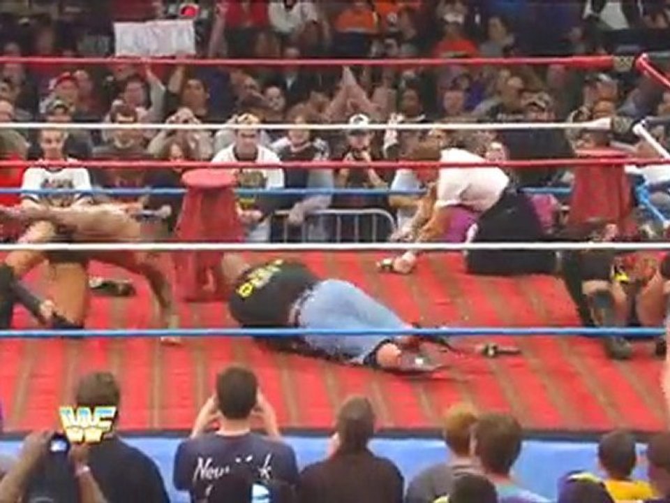 WWE Experience 21/11/2010 Part 4/4