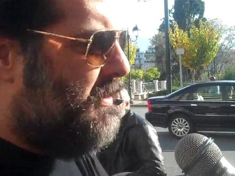 Nikos Pateras sta Prasina Nea