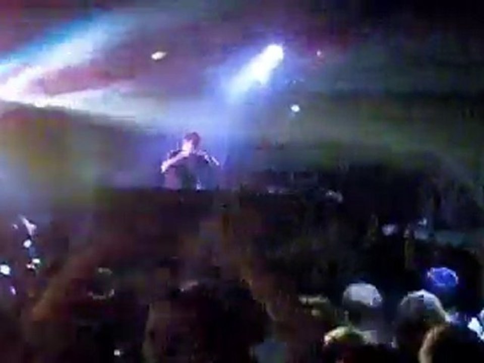 2010-11-12 : joachim garraud @ Le 4Sans, Bordeaux