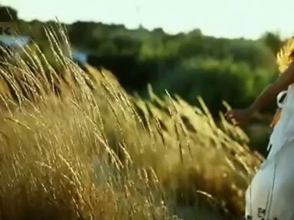 Ayşegül Aldinç - O Kız