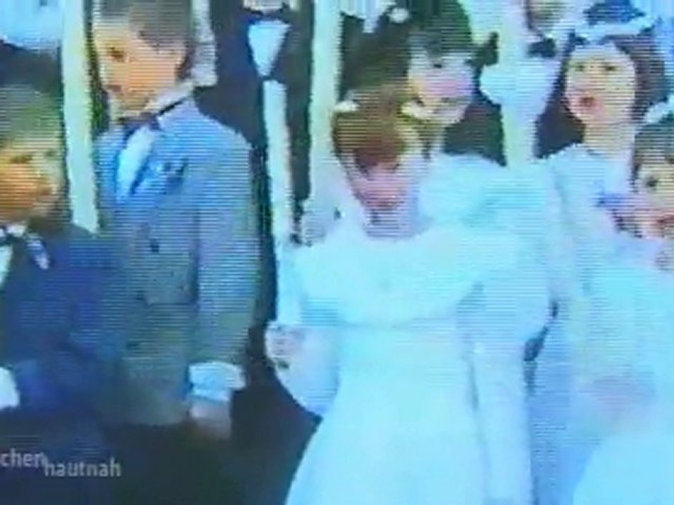 Tanja Gräff / Die Erste Kommunion der Tanja Gräff ?!