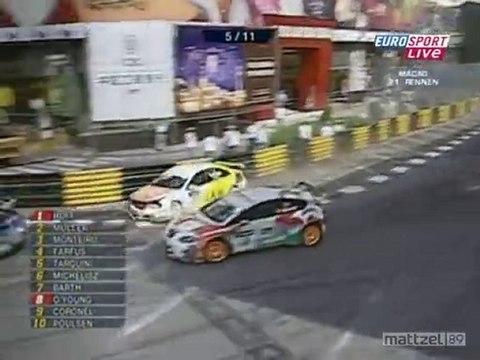 WTCC macao 2010 race 1 restart crash