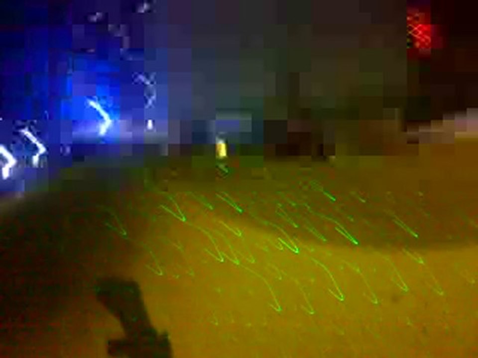 mec au laser (moi) TITAN 11 10 2010