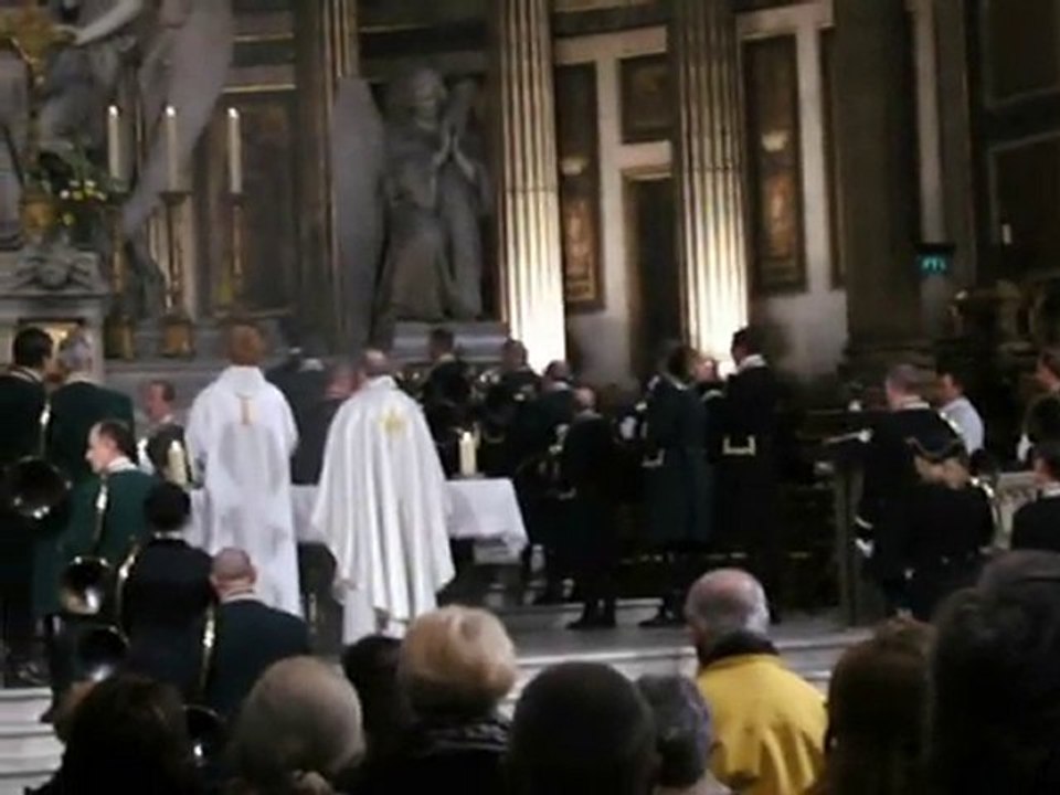 Messe sonnée de Saint Hubert en l'église de LA MADELEINE (2)