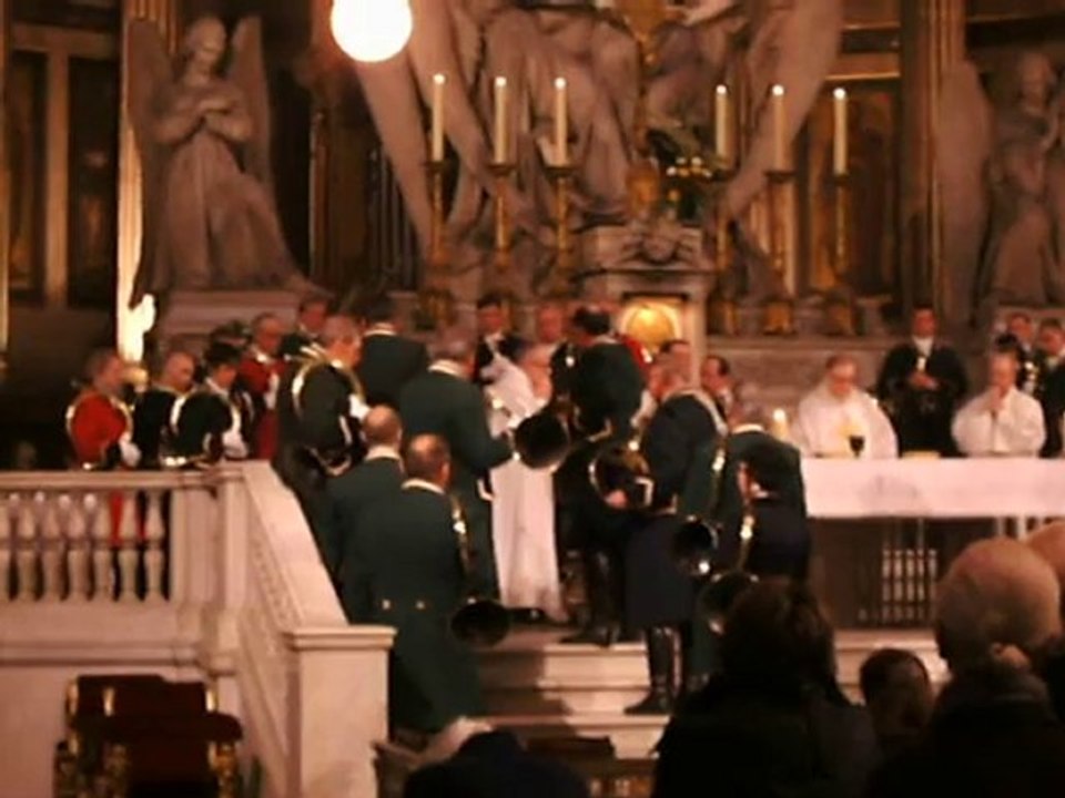 Messe sonnée de Saint Hubert en l'église de LA MADELEINE (4)