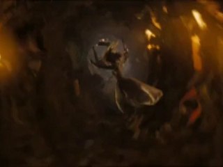 Rabbit Hole Fall - Clip Rabbit Hole Fall (English)