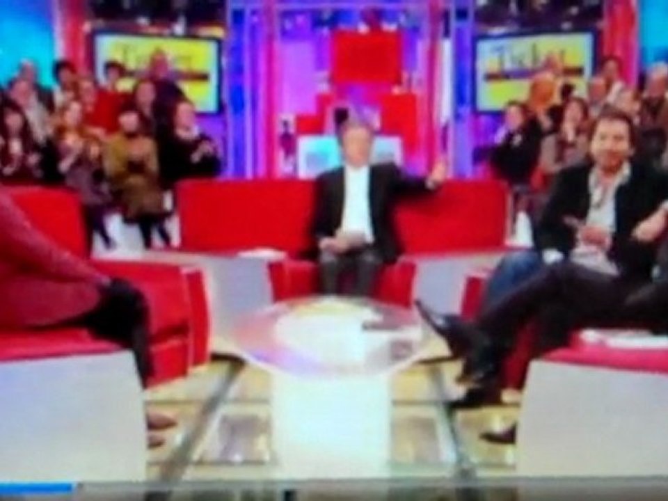 Emission " Vivement Dimanche du 21 novembre 2010