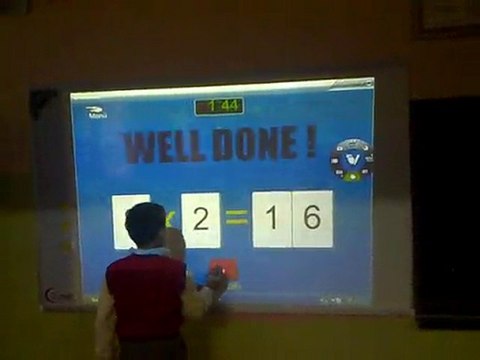 Zaferler İöo 3-D sınıfı Akıllı tahta