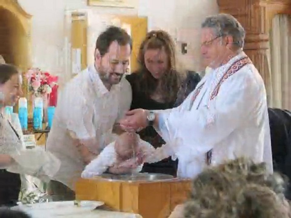 Baptême bébé Elie à l"église de St-Tite