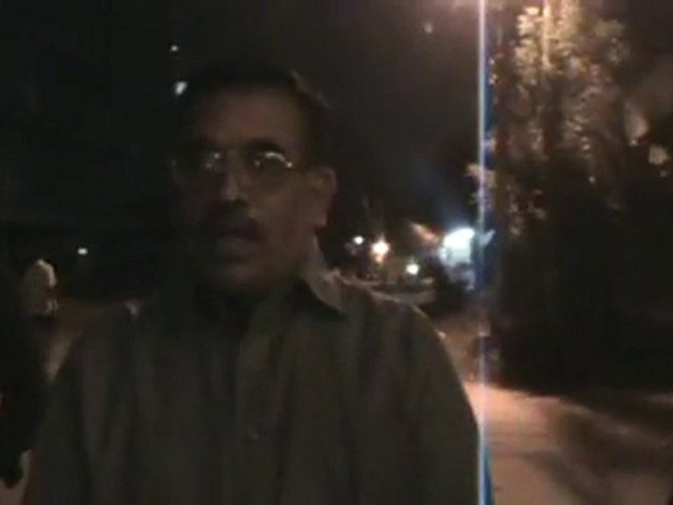 20101121210409