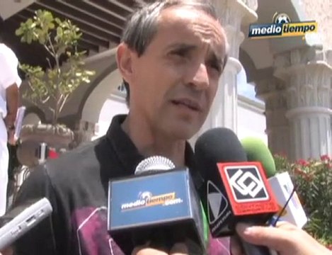 Medio Tiempo.com - Preocupa a Decio de María la falta de gol en el Tri 25 de Mayo del 2010.