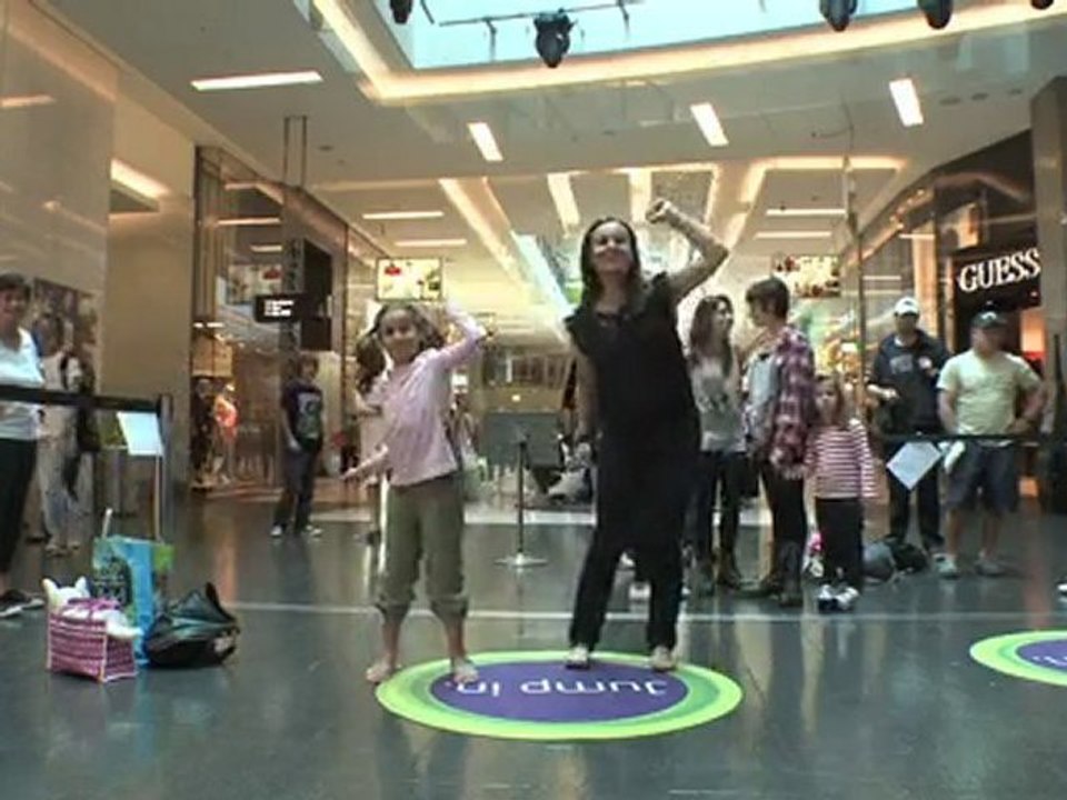 Mum and daughter playing Dance Central on Xbox Kinect