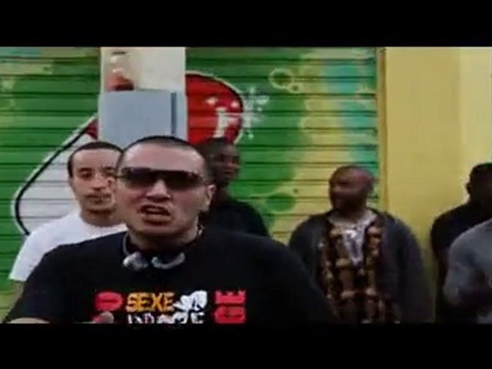 BOLO  ENTERRE VIVANT CLIPS