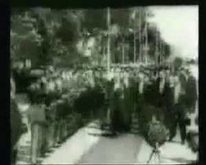 RUHİ SU - Annem Beni Yetiştirdi