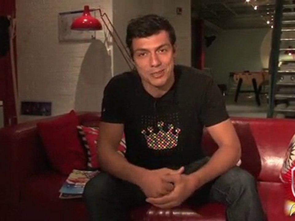 PANINI Foot Record du Monde Taïg Khris Interview