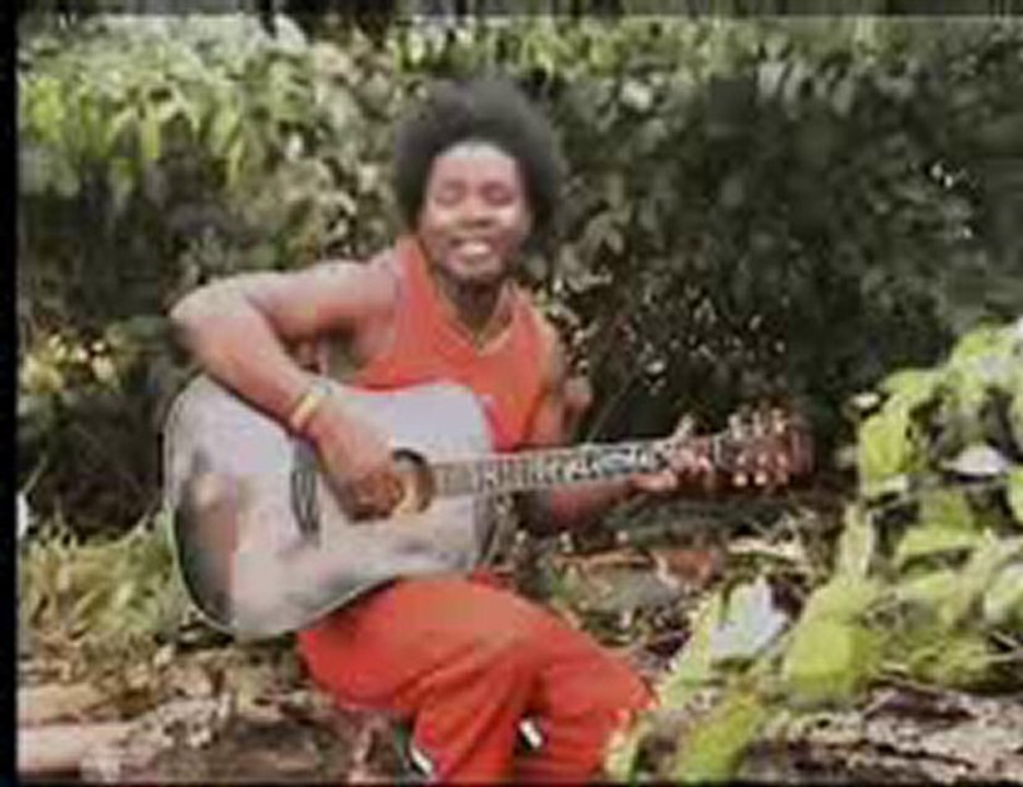 Aymé MAMOUR  ( Até Mba Némédi )