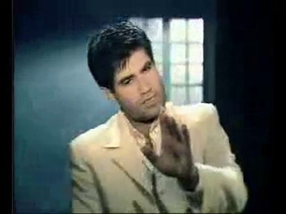 ZEKİ ERDEM(BENİ SEVMEK YÜREK İSTER)