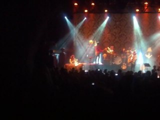 Angus & Julia Stone - Just a boy (Live La Laiterie 2010)