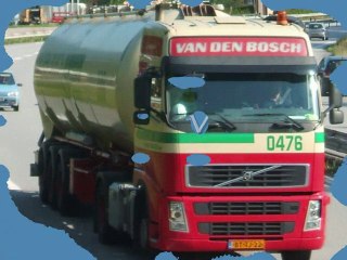 LES CAMIONS UNE VIE.... UNE PASSION 2 eme PARTIE